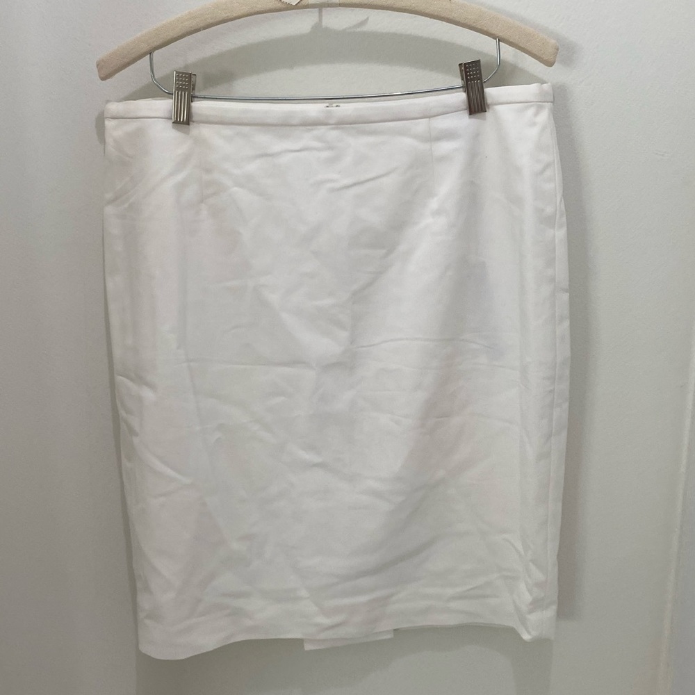 NWT Tahari White Pencil Skirt Size 12